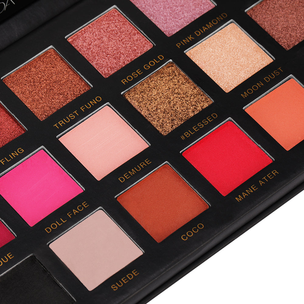 Huda Beauty 18 Colors Eyeshadow Palette Makeup Cruelty Free  High-Pigment Eye Makeup with a Long-Wearing Formula