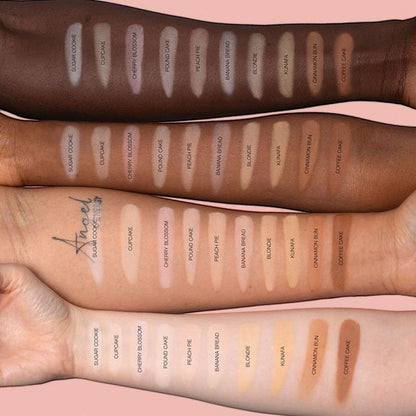 HUDA BEAUTY Easy Bake Fragrance Free Loose Baking and Setting Powder