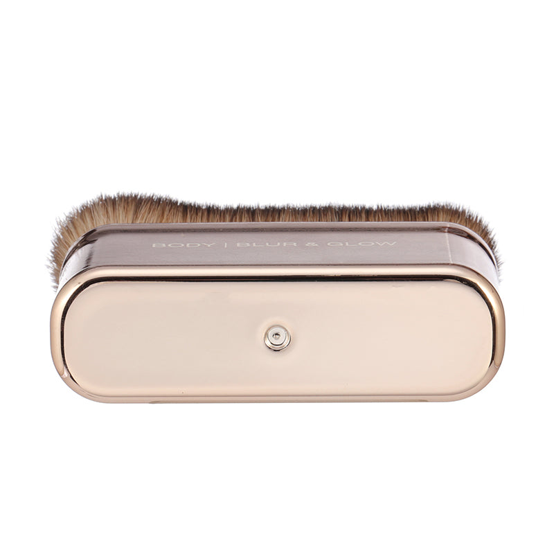 Huda Beauty Body Brush (For Body Highlighters) Body Brush BLUR & GLOW