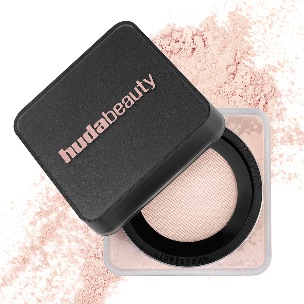 HUDA BEAUTY EASY BAKE LOOSE BAKING SETTING POWDER